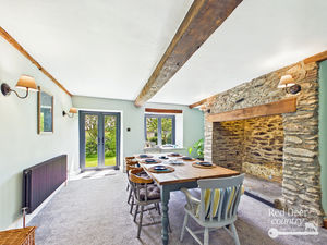 Dining Room- click for photo gallery